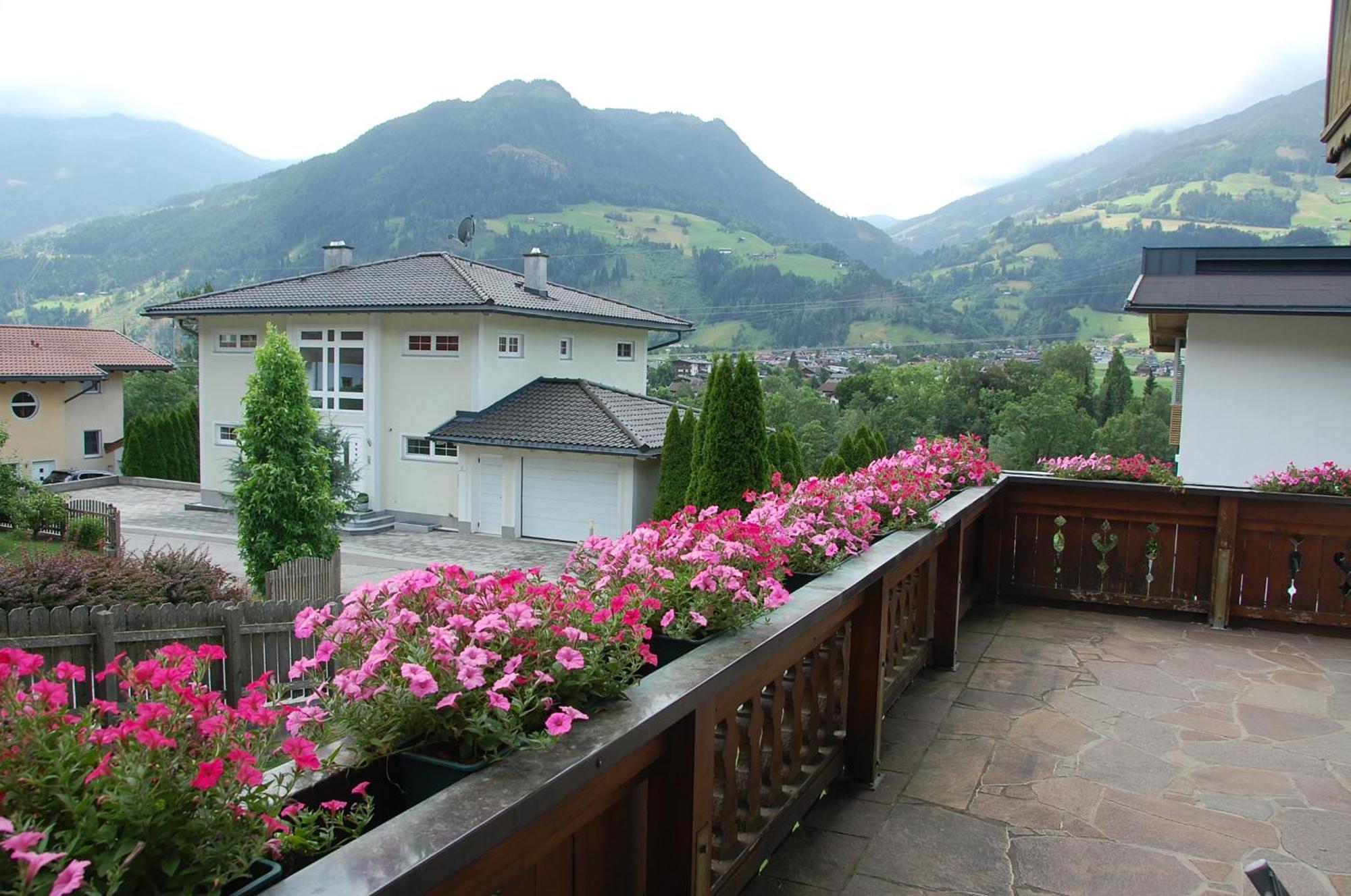 Haus Hart Im Zillertal 6 Personen Villa Bagian luar foto