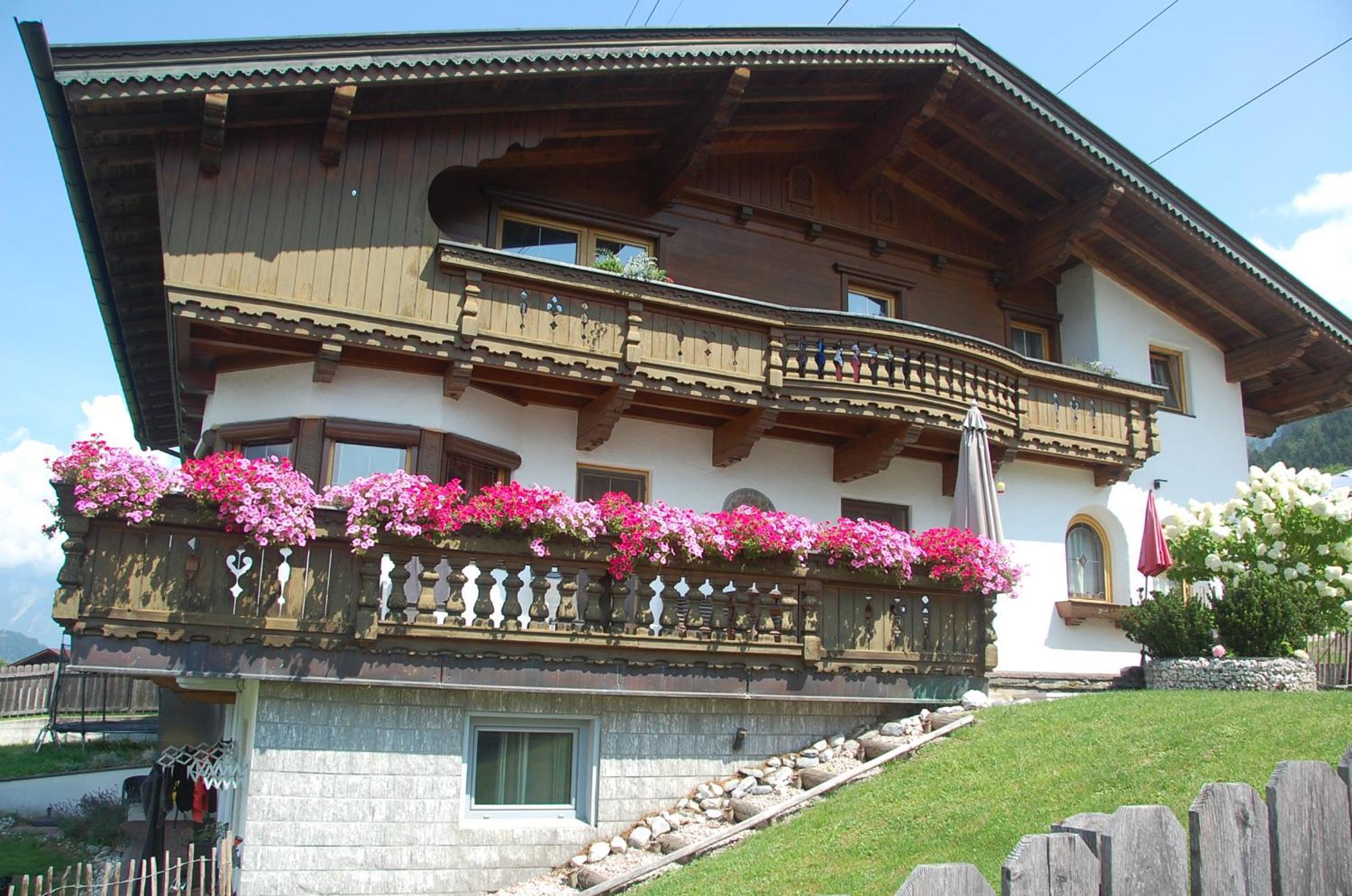 Haus Hart Im Zillertal 6 Personen Villa Bagian luar foto