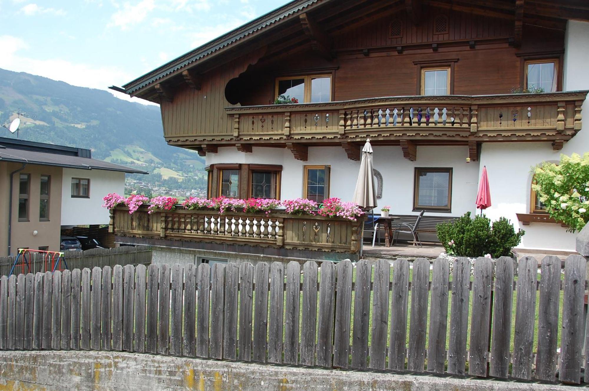 Haus Hart Im Zillertal 6 Personen Villa Bagian luar foto